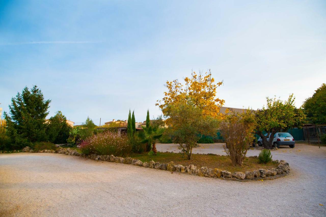 villa Les Cactees Petite résidence de tourisme classée 3 étoiles Antibes Esterno foto