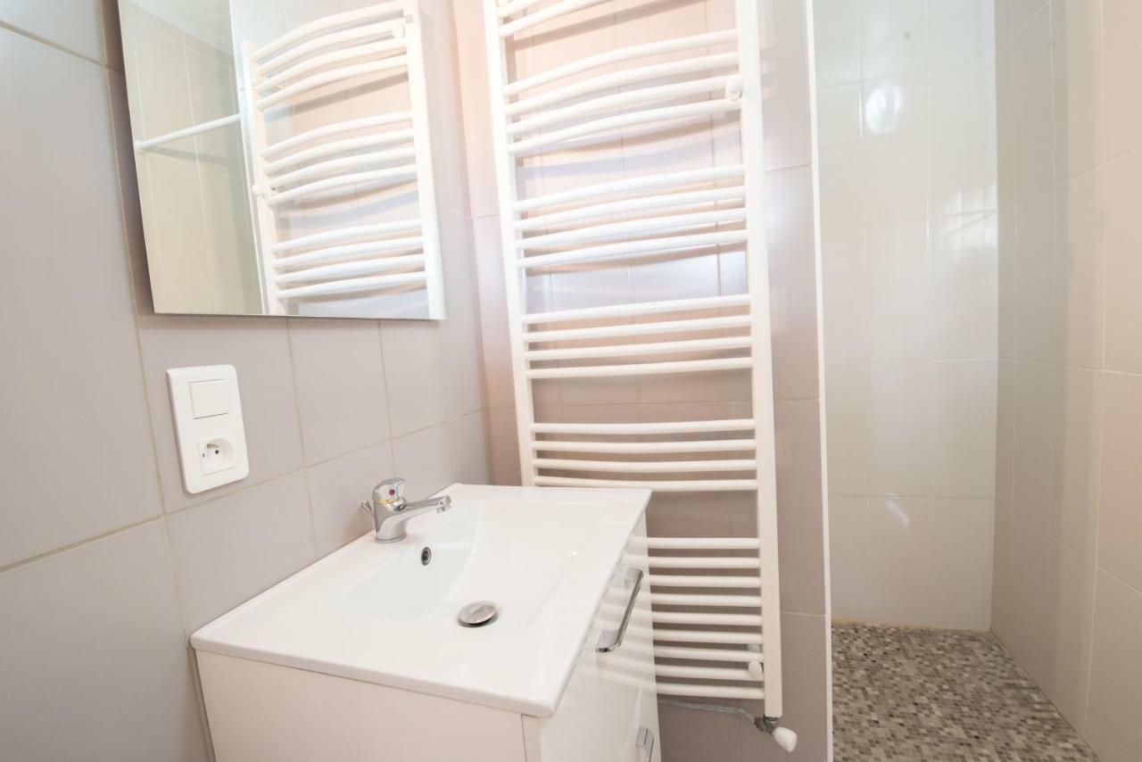 villa Les Cactees Petite résidence de tourisme classée 3 étoiles Antibes Esterno foto